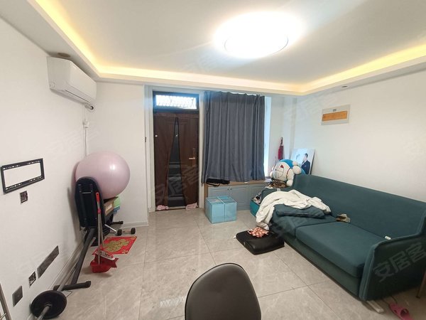 青岛即墨西元庄济青花苑一楼带院  带两个空调  家电齐全拎包入住出租