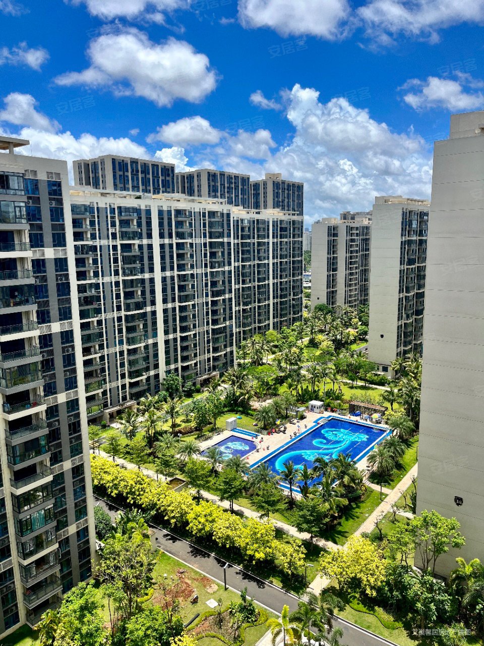 碧桂园剑桥郡129平一梯一户,南北通透双阳台四房两卫出售!