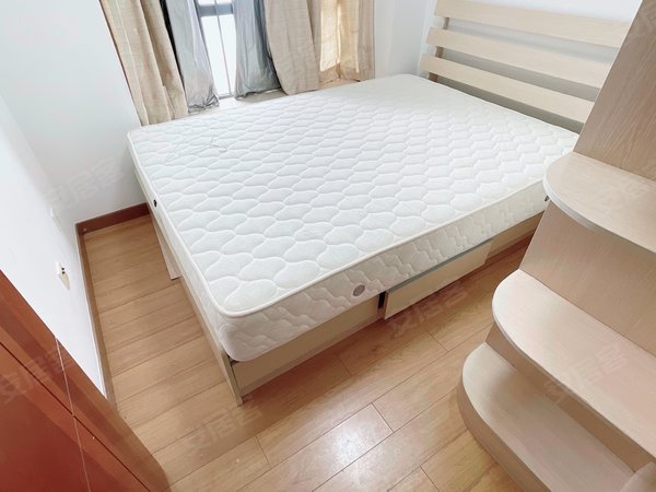 【多图】高发城驰苑,皇岗租房,高发城驰 楼下地铁口 对面华润万家