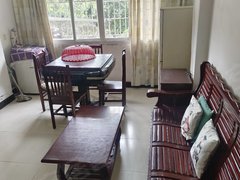 泸州江阳南城新马路人民医院附近三楼二室一厅中装500出租房源真实图片