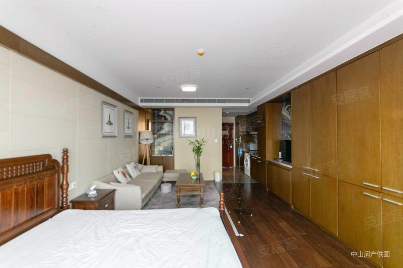 近地铁 高楼层采光充足 南北通透 精装可拎包入住,苏宁雅悦国际公寓