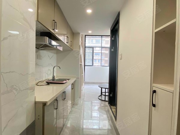 南宁青秀凤岭北万科城(南区商住楼)青秀万达,万象城,航洋城,万科广场