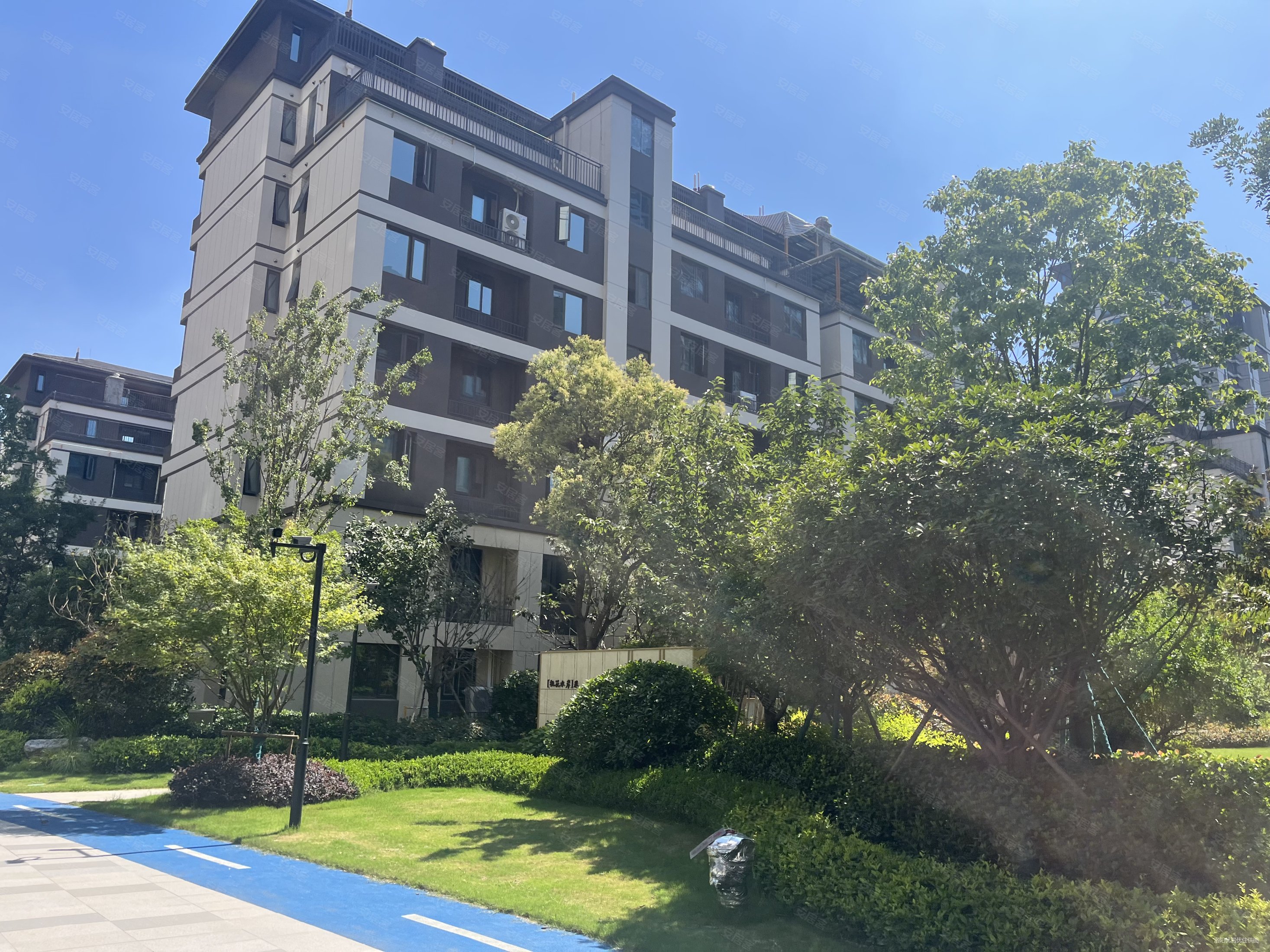 绿都中梁青云赋