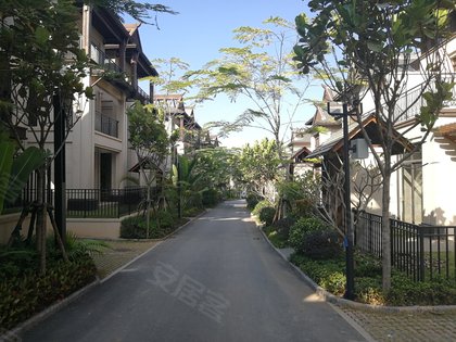 不足,曼掌院墅怎么样,曼掌院墅周边房产中介经纪人评价-西双版纳安居