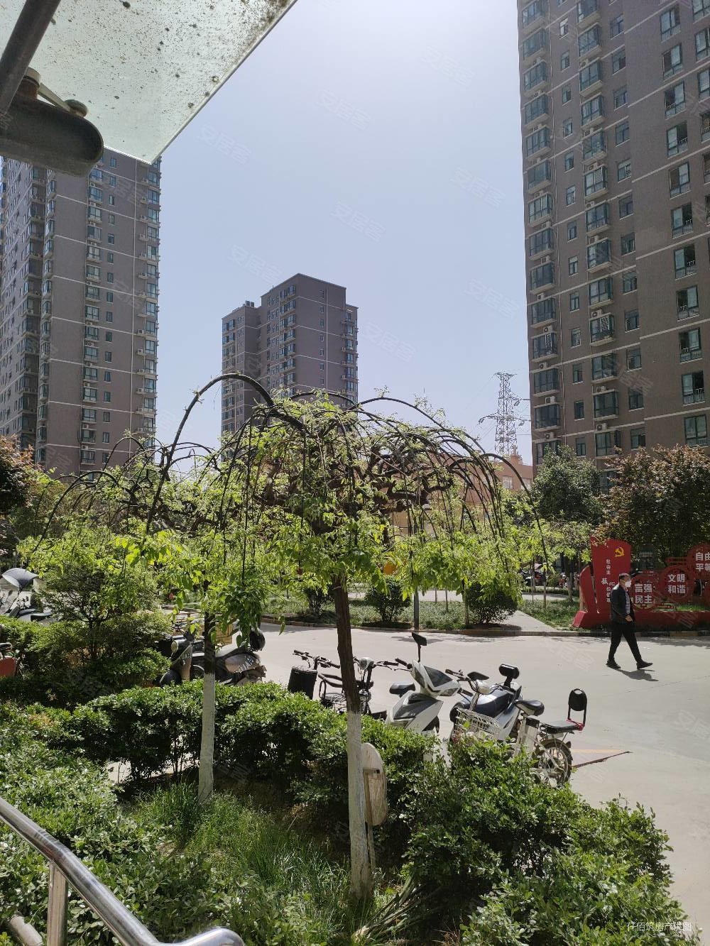 雁塔区立丰城地铁口附近江林新城朝南两室