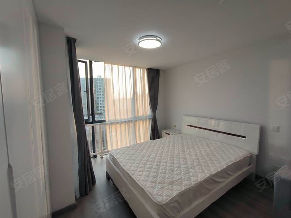 上海长宁天山衡辰公寓精装一房,价格好谈,温馨舒适,多套可选,2号线