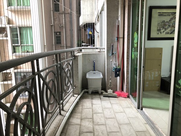 广州番禺大石上漖海滨花园上漖海滨花园 3室2厅1卫 93平 电梯房出租