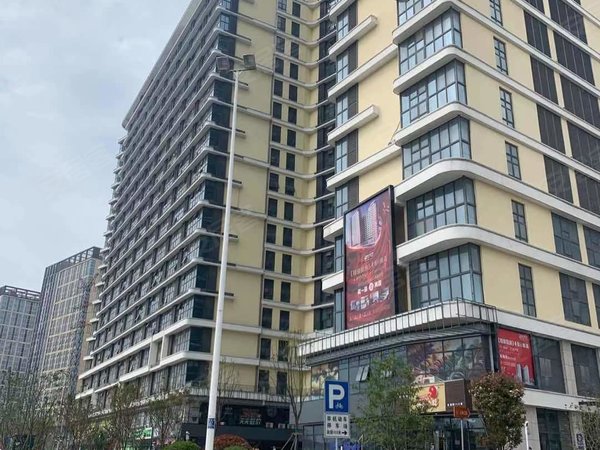 无锡惠山天一新城星光天地刘潭地铁口 步行50米!