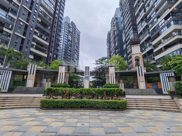 深圳福田香蜜湖天御香山花园天御香山 香蜜湖次新房 大4房 南北双阳台