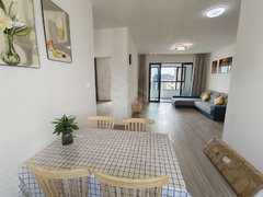 蚌埠蚌山新城区急租,龙门壹品,新二中聚云奥体,跨境产业园旁,大四室,密码锁出租房源真实图片