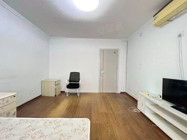 慈云寺租房,字节跳动 时尚万科 精装两居 紧邻十里堡地铁,朝阳租房