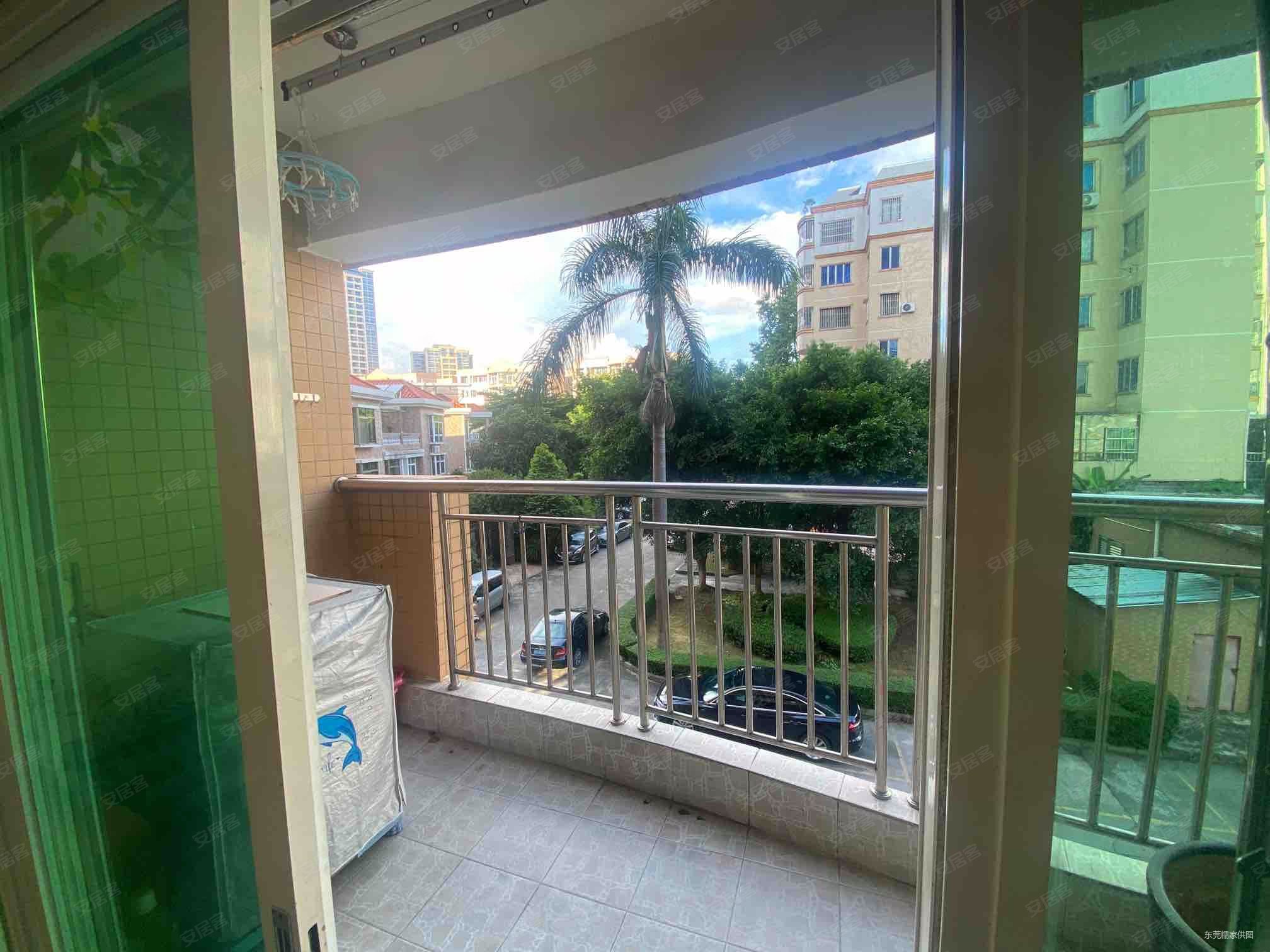 银湖花园(寮步)3室2厅2卫95㎡南118万