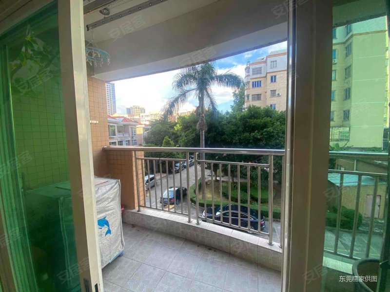 小三居 精装修,银湖花园(寮步)二手房,140万,3室2厅,2卫,95平米-东莞