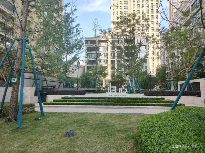 套四双卫 高楼层 东西通透 地铁六号线新通大道新川科技园,融创香璟台