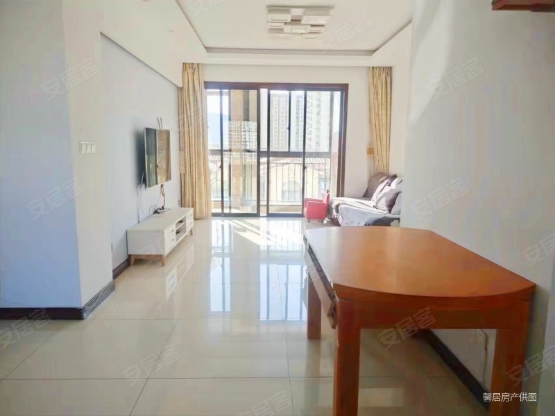 漏房 精装大三房 楼层极好 采光刺眼 楼下地铁超市 随看,中富美林湖