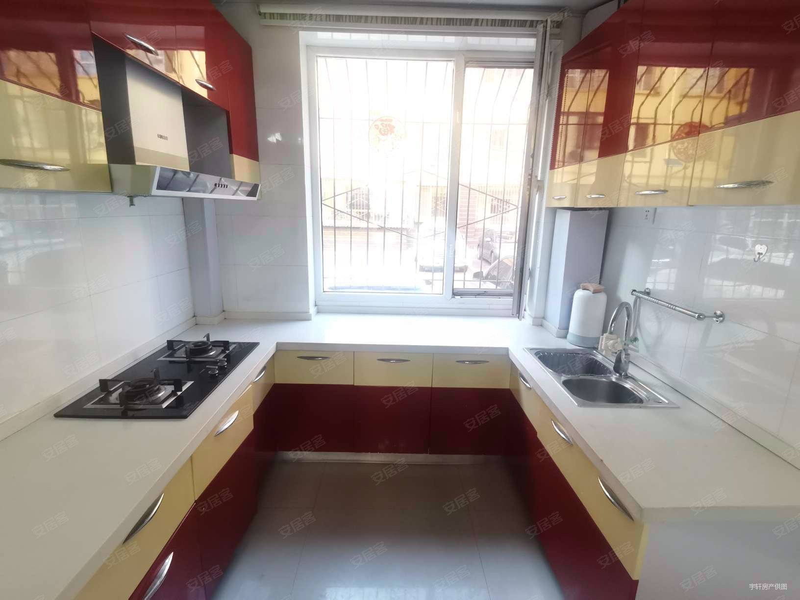 御景苑(二区) 居住密度低 近地铁 南向采光好 商业配套齐全