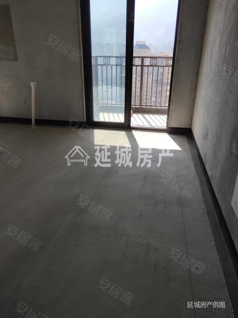 建发玺悦4室2厅2卫122㎡南北89万