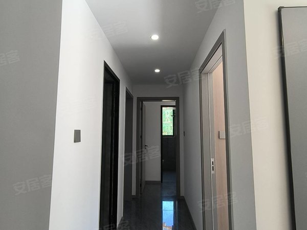 凉山西昌外滩九洲观海云岭观海云岭位西部新城，附近有川投西昌医院 无中介可月付套三出租房源真实图片