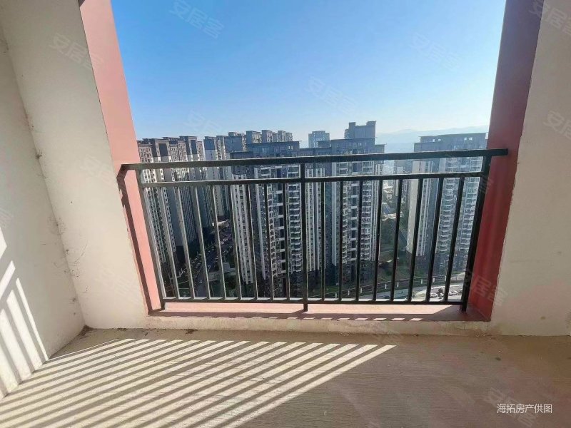 蓝光锦绣香江国际社区