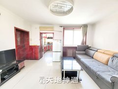 南大街  中层 双阳间卧室  有钥匙 南北通透 家具家电齐全