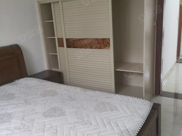 临沂费县费县城区景城花园(费县)景城花园(费县) 3室2厅1卫 电梯房