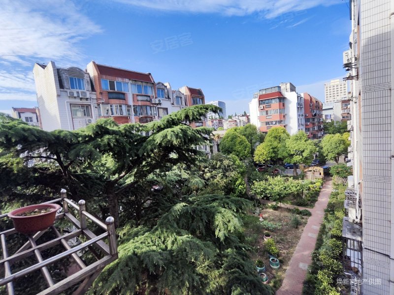 康桥花园东园2室1厅1卫74.59㎡南270万