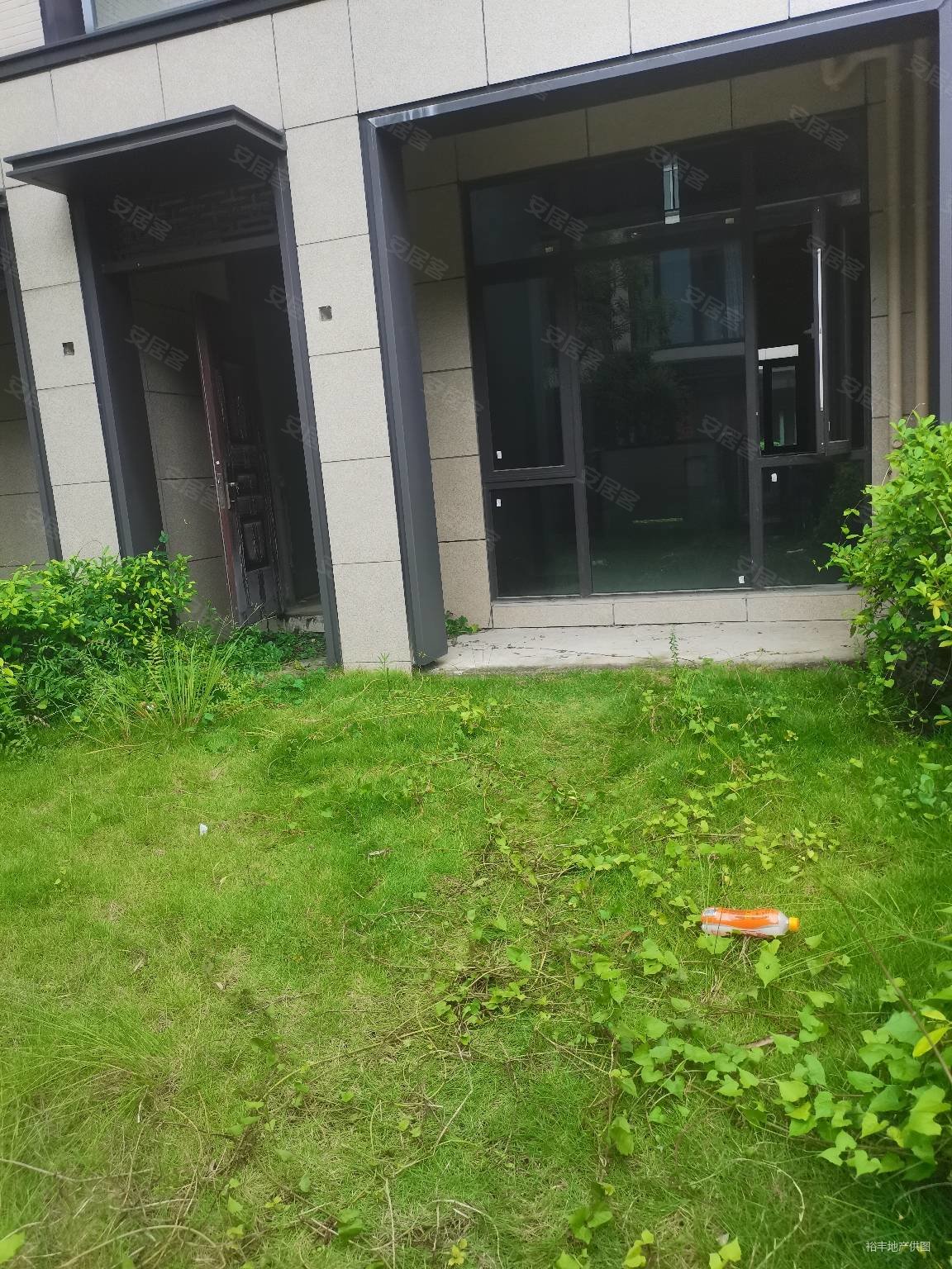空间利用强,绿地公园城(别墅)二手房,180万,3室2厅,2卫,122平米-江门