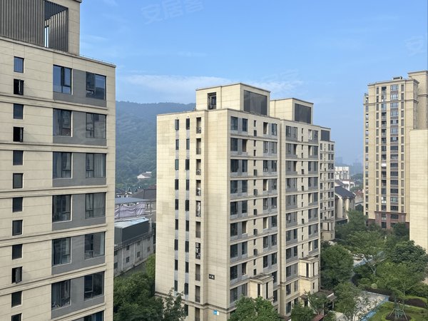 杨汛桥地铁口500米天泽府,江畔名邸各小区精装套房出租