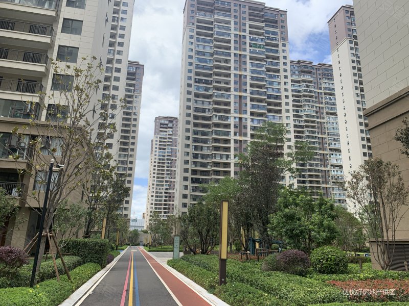 吾悦公馆,新城控股,高品质高端小区,生活便捷 交通便利.