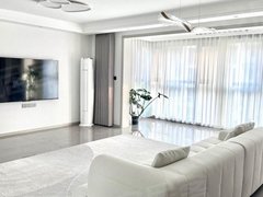 泸州江阳城西康健城泸高旁精选奶油风大三室 出行便捷 领包入住出租房源真实图片