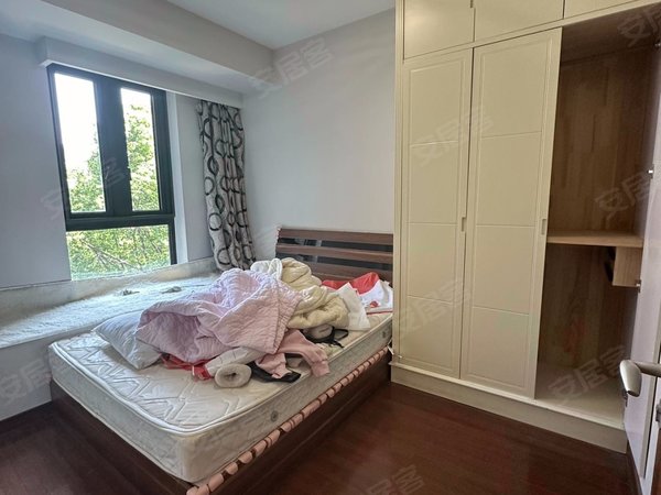 【多图】万科尚景苑(东区公寓住宅),重固租房,品质小区,精装修大两房