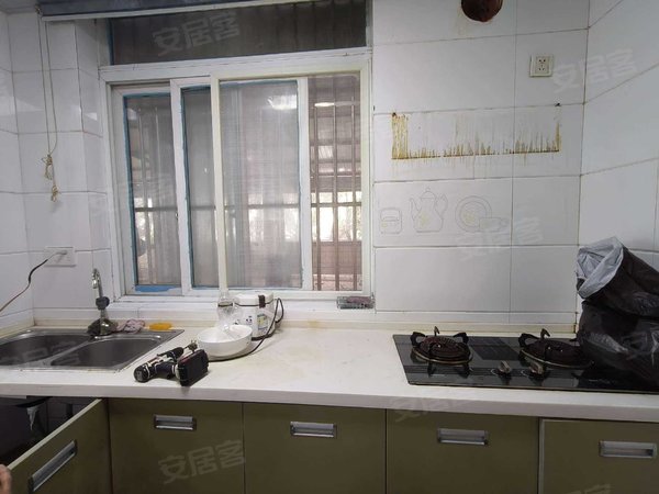 泰州姜堰罗塘福星家园紧靠步行街 福星家园 朝南公寓 四楼出租房源