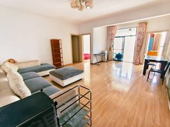 昆明呈贡大学城雨花毓秀 3房带车位 南门学校门口出租房源真实图片