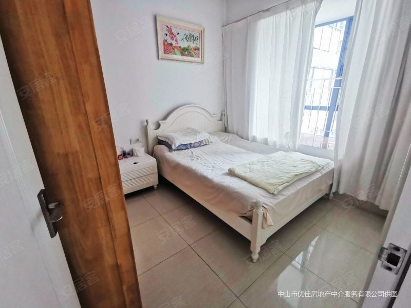 格力明珠广场旁 兰亭叙 急售 精装2房 看房方便