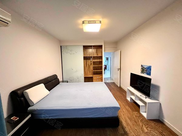 上海浦东金杨新村天元公寓实拍图,精装电梯房,紧邻地图6号线德平路500