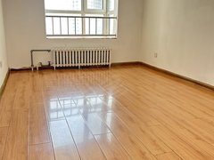 青岛市北大港出租海逸景园套二双厅精装双气空调热水器灶具2300月有钥匙出租房源真实图片