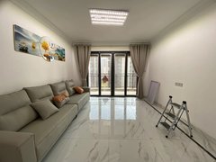 泗阳众兴大润发碧桂园凤凰湾，精装三室飞机户，拎包入住出租房源真实图片