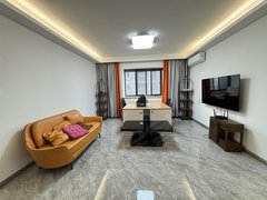 台州椒江洪家银泰城高楼层 阳台包窗 包物业车位 自住装修 看房方便出租房源真实图片