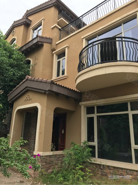 德阳碧桂园(别墅)5室2厅3卫251㎡南351万