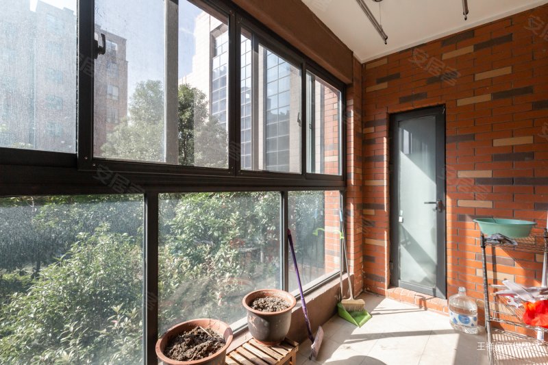 苏瑞茗芳苑3室2厅1卫92.57㎡南北599万