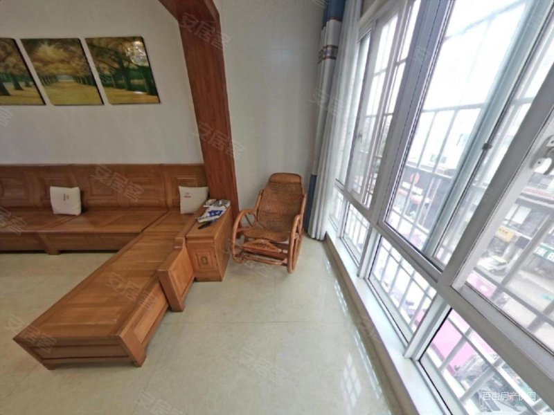 柳工大道汽贸园颐华城三房两卫电梯房家电家具全送