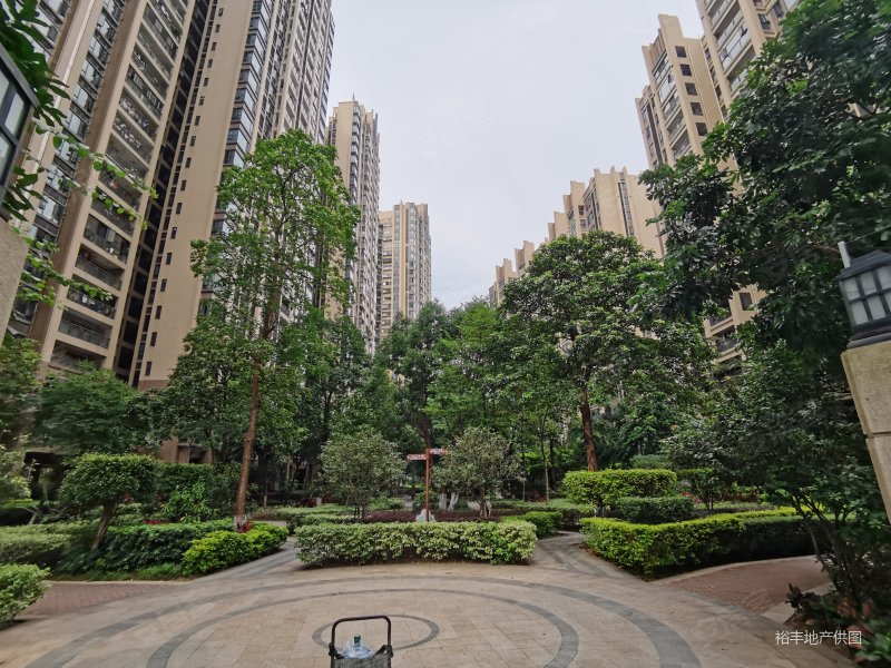 广州房产网>广州二手房>越秀二手房>淘金二手房>淘金家园>800_600