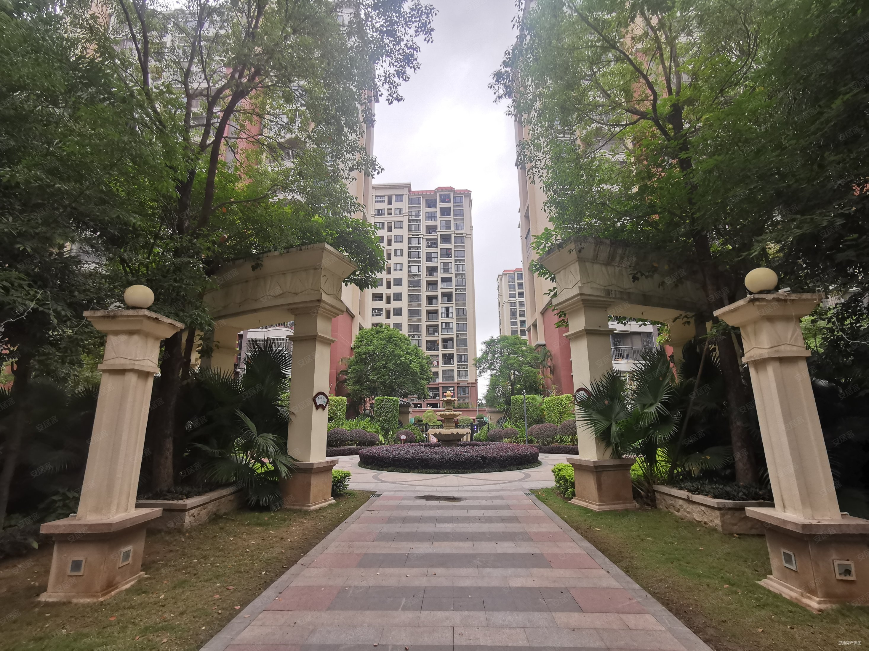 龙腾熙园业主有心出售 正园心 三面采光 仅售8800元一平