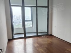 大连西岗香炉礁百年港湾奥特莱斯商住两用,两室一厅,随时看房,出租房源真实图片