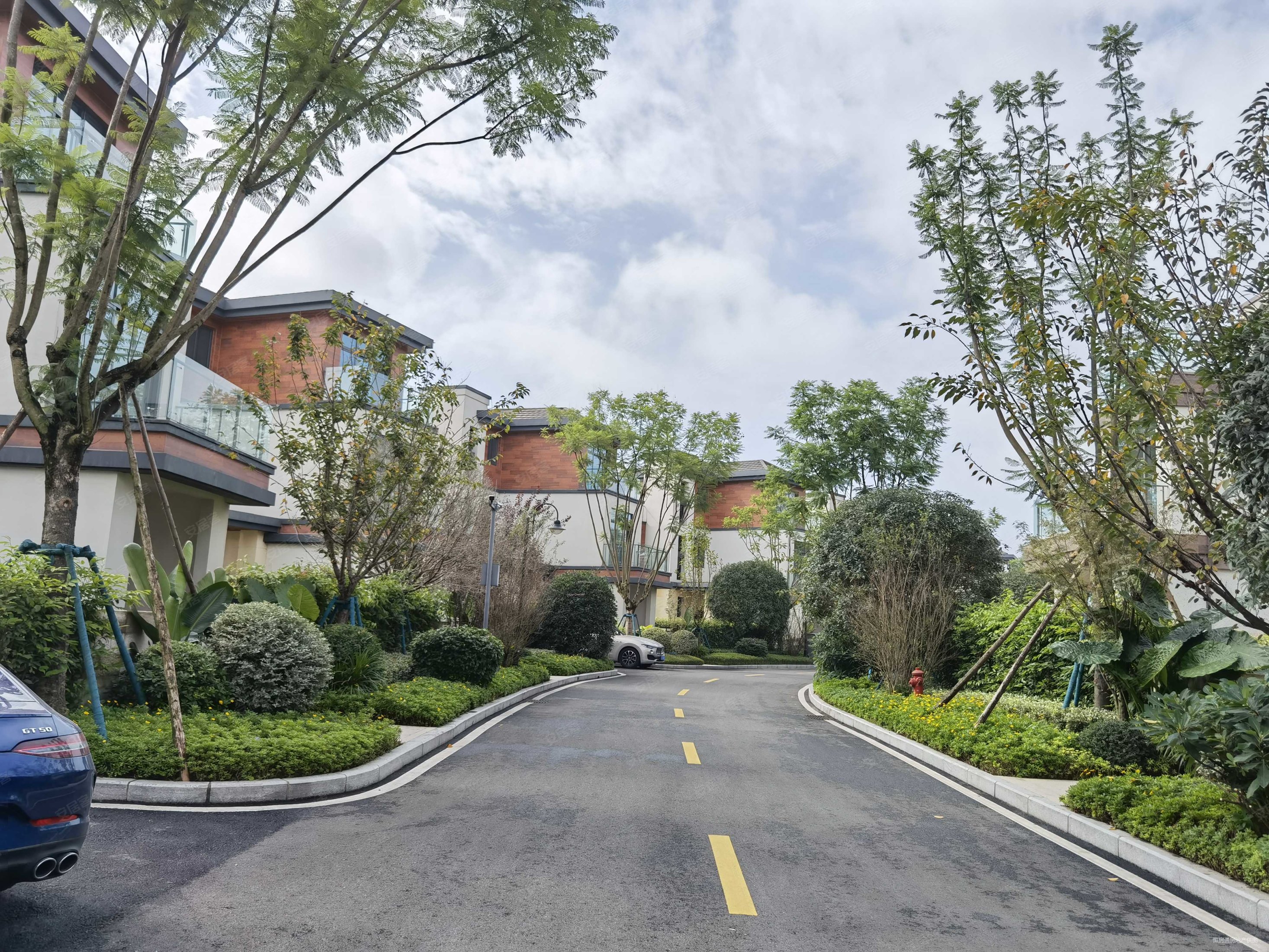 江口水镇别墅江口水镇4室2厅4卫204平方米