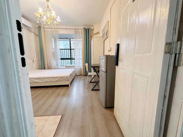 宁波鄞州中河福海花园直租无中介 精装修 户型朝南 近天一广场 滨江