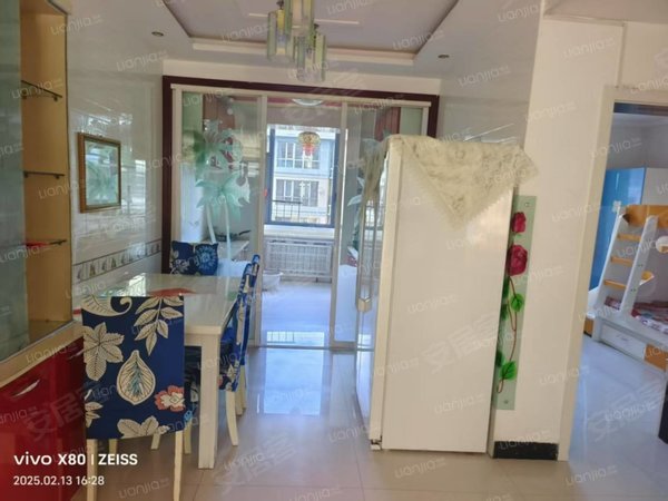 包头昆都仑团结大街沃土佳苑沃土佳苑 南北通透户型 随时可以看房 家里整洁干净出租房源真实图片