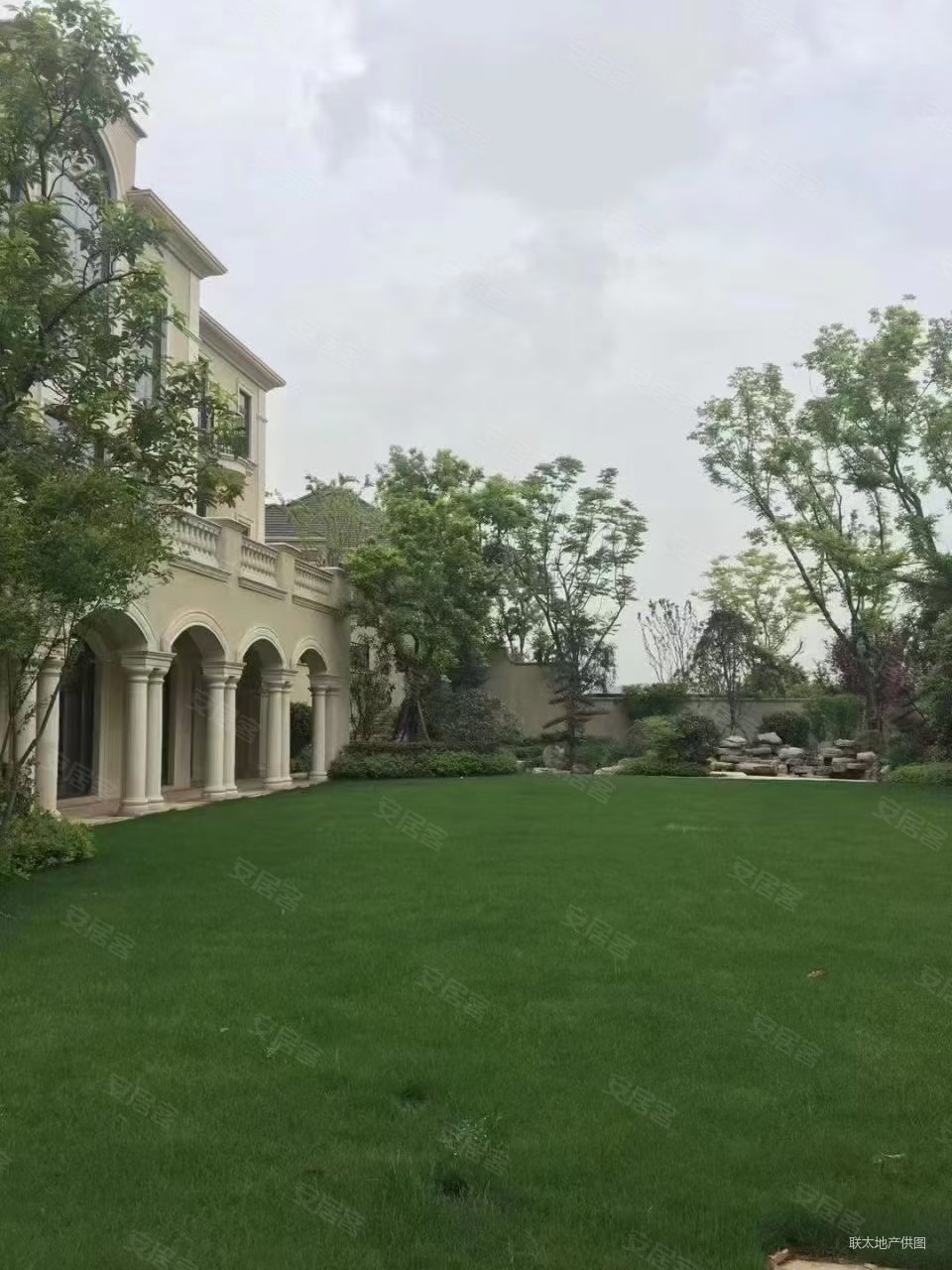 旭辉御府别墅