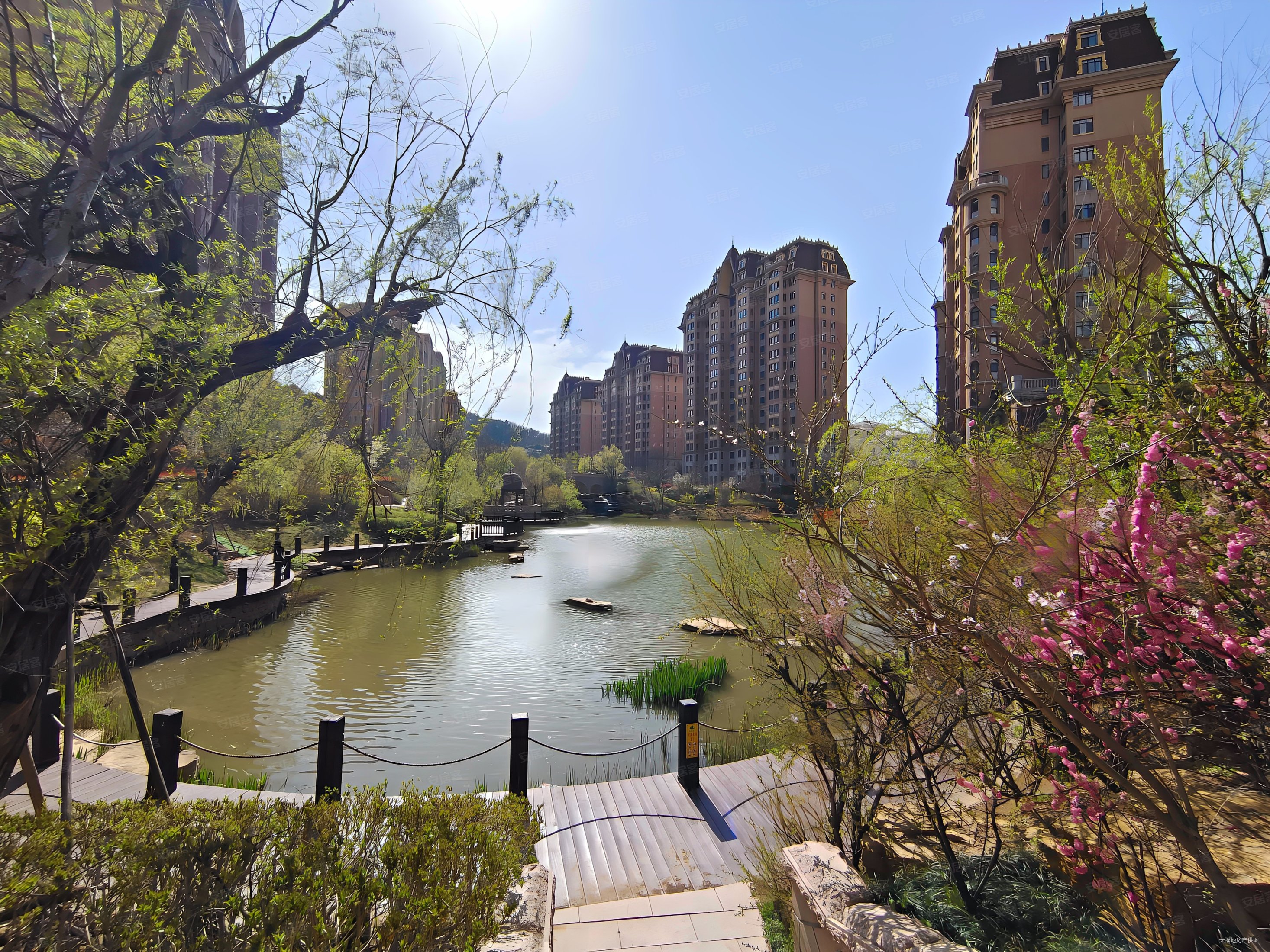 青岛印象山3室2厅2卫140㎡南北577万