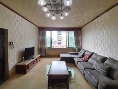 泸州江阳大山坪大山坪 泸高旁 刺园路一段 精装1房 可短租 押一付一拎包住出租房源真实图片